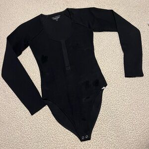 Size 2 - Good American Classic Black Top Bodysuit